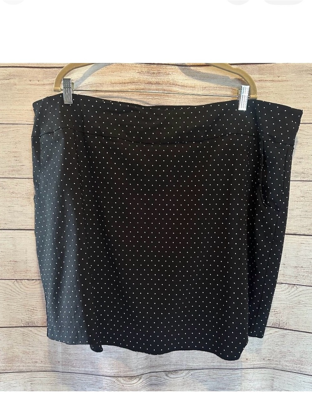 Nanette Lepore Magnolia Polka Dot Skort Size 24 Plus Black Stretch Pockets